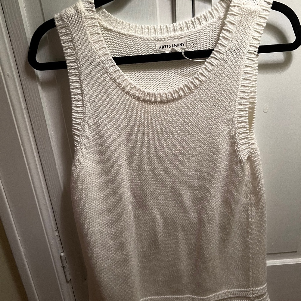 White knit top